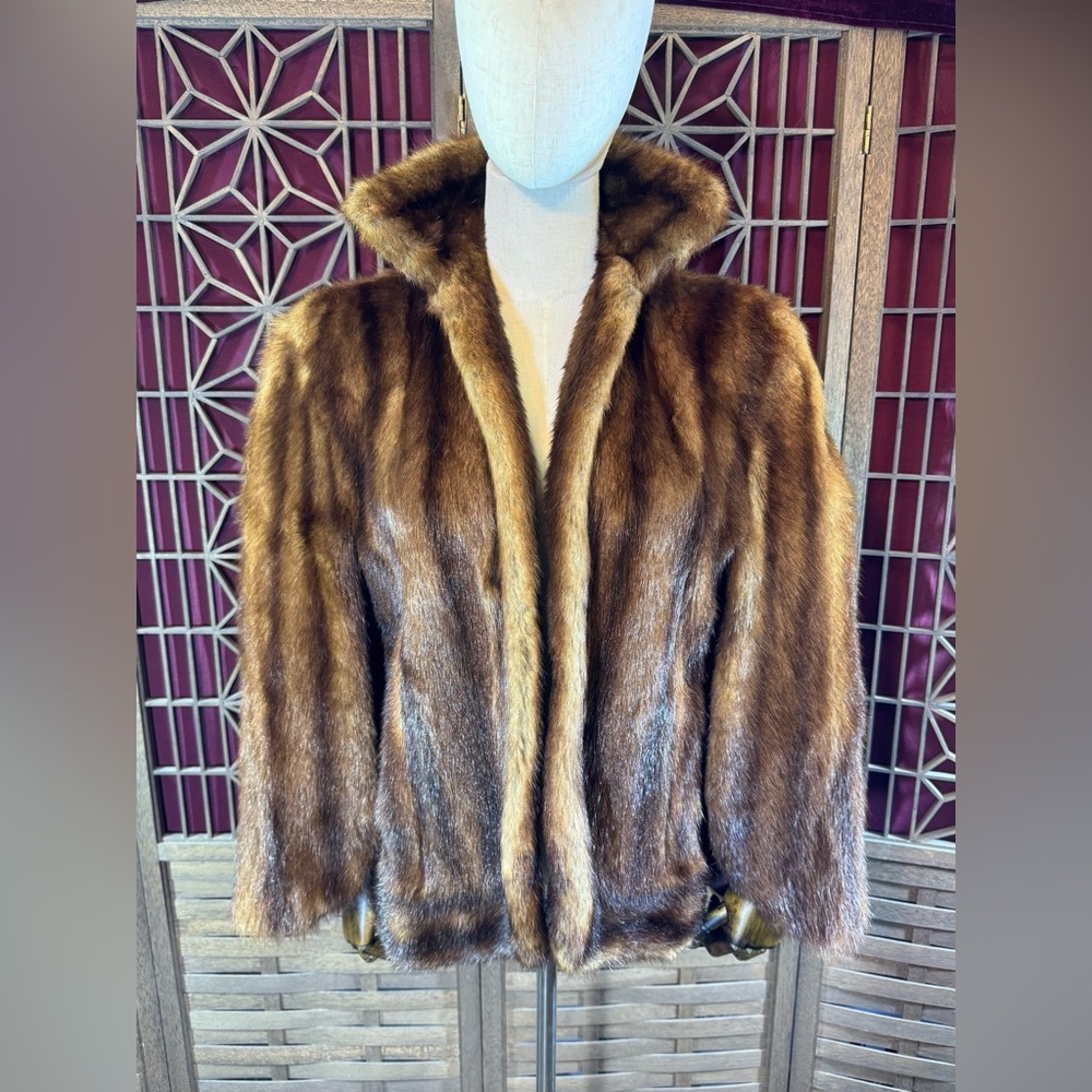 STUNNING Mink Stole